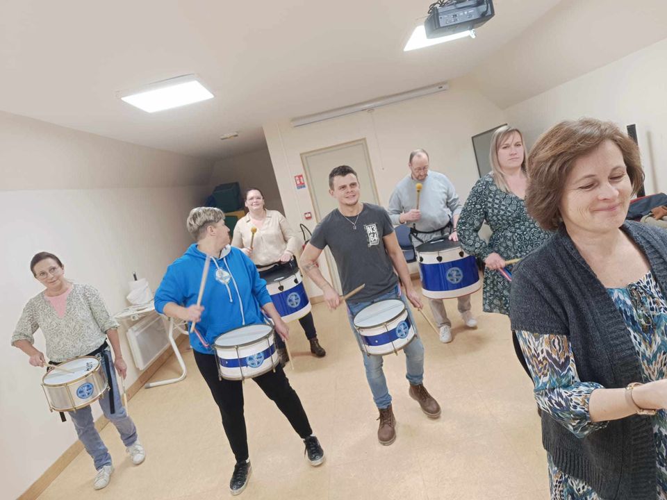 <div>Batucada par le Groupe Sambarioca au sein du CSc APTAHR</div>